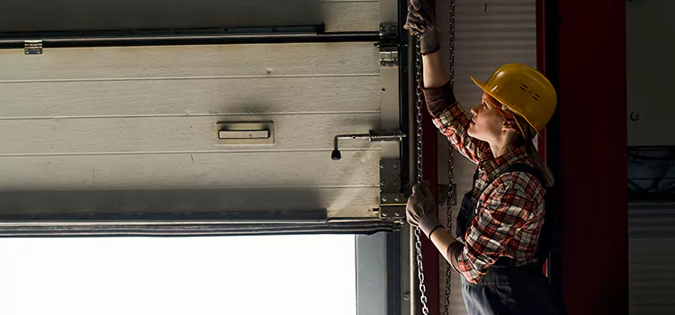 Addressing Common Garage Door Stoppage Issues in Burlingame, CA